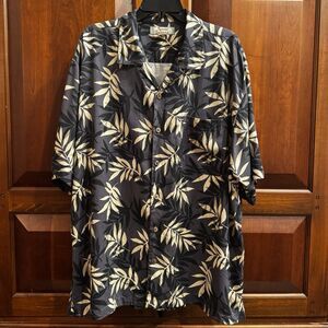 Tommy Bahama 100% Silk Hawaiian Button Down Short Sleeve Gray Shirt Size XL